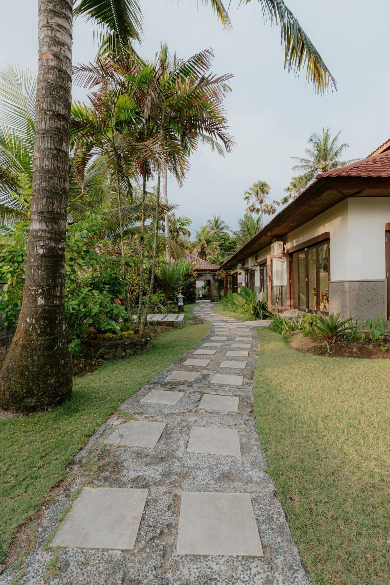 Bali Hai Island Resort Pekutatan  Exterior foto